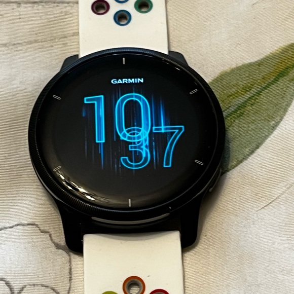 GARMIN VENU 2 with three straps - Picture 9 of 16